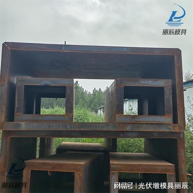 新型检查井钢模具 丽辰雨水井模具水泥检查井砌块(图3)